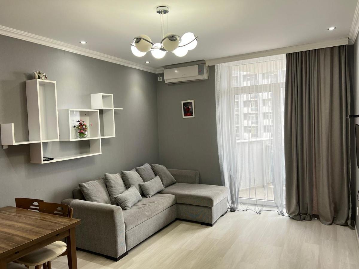 Holiday Lux Tower Batumi Exteriér fotografie