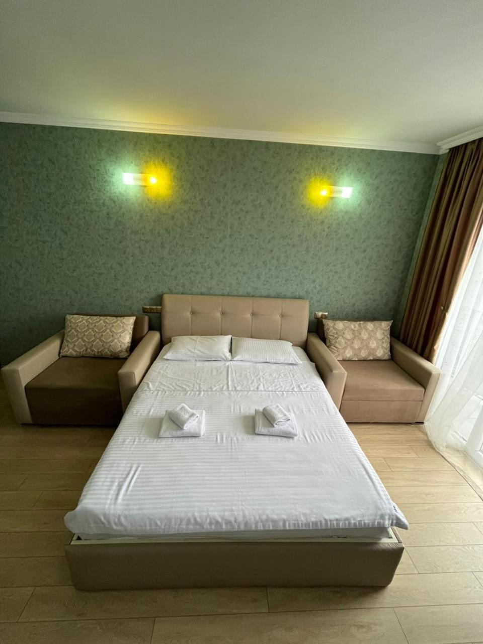 Holiday Lux Tower Batumi Exteriér fotografie