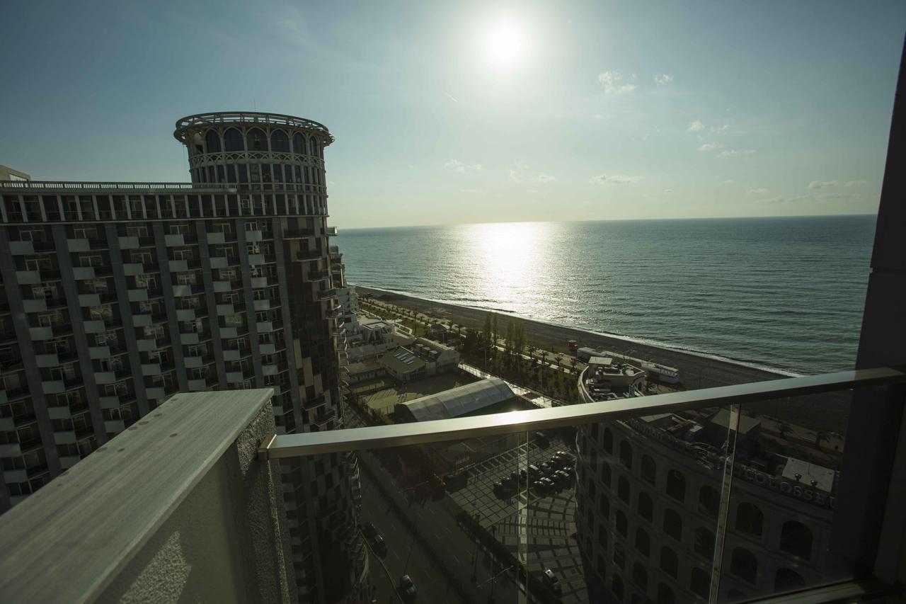 Holiday Lux Tower Batumi Exteriér fotografie